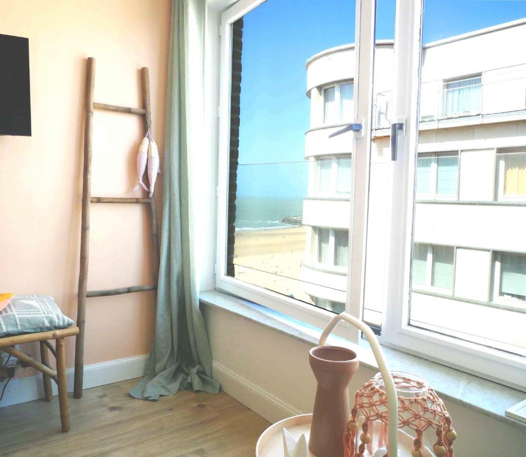 Cosy Studio By The Sea Остенде Екстериор снимка